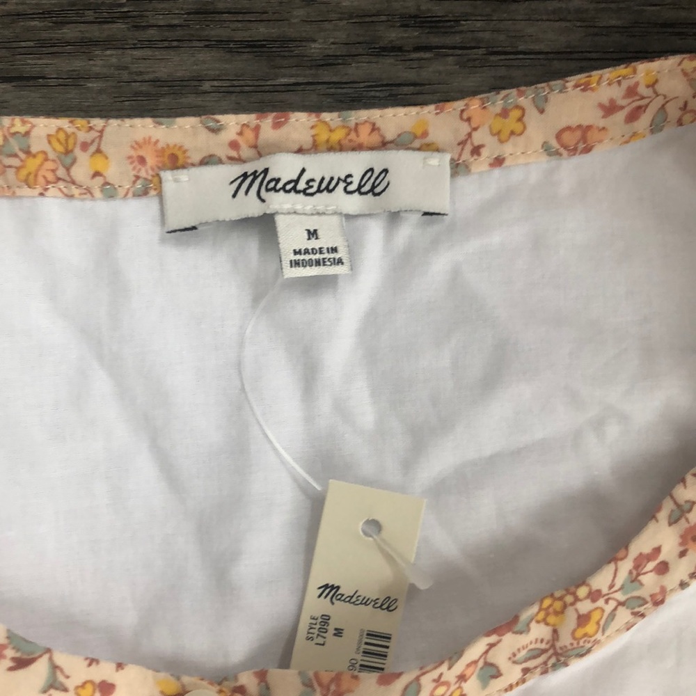 Madewell Woman’s Ruffle-Sleeve Bib Top - Picture 7 of 8